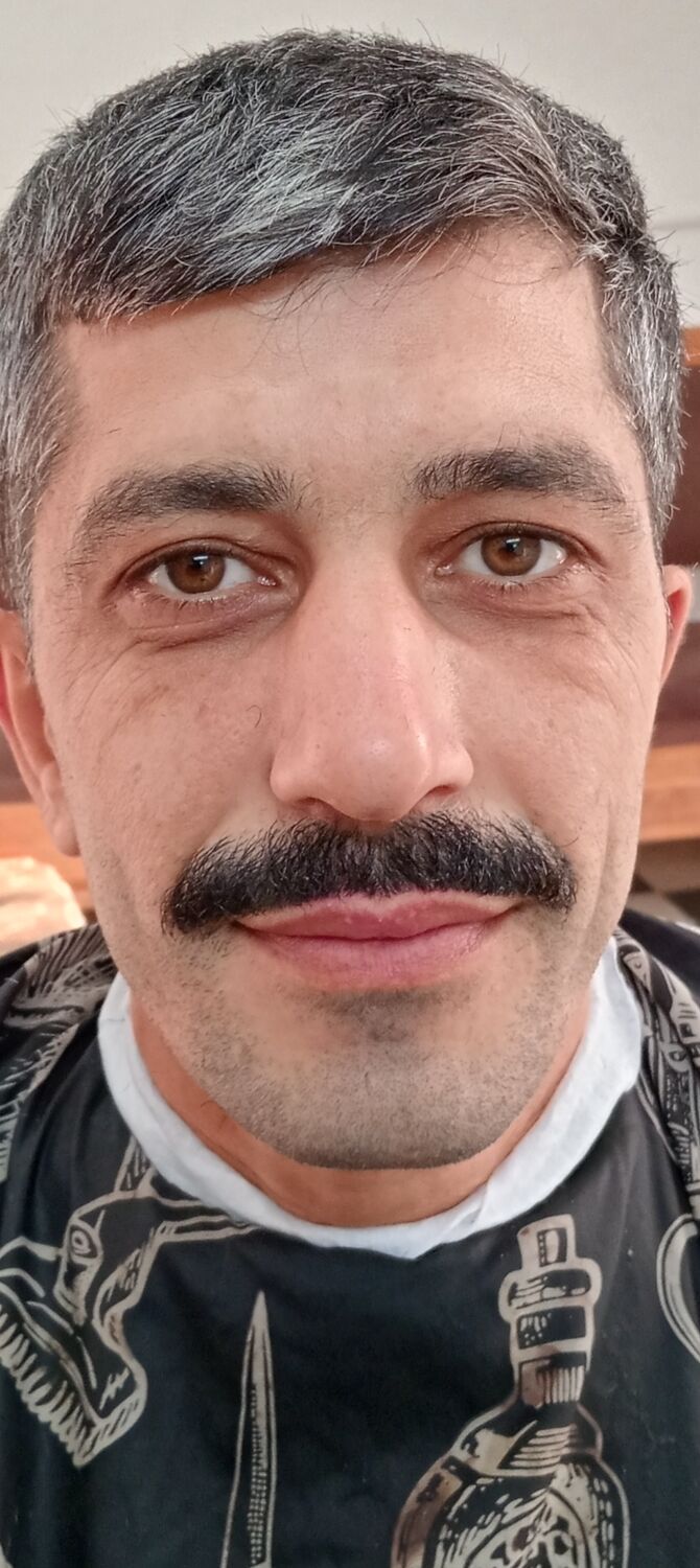  47590576  Asim, 36 ,    