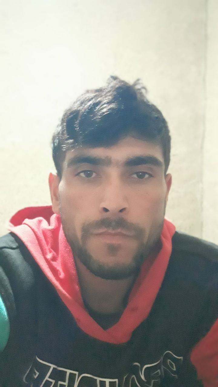  30728526  Yusufxon, 32 ,    