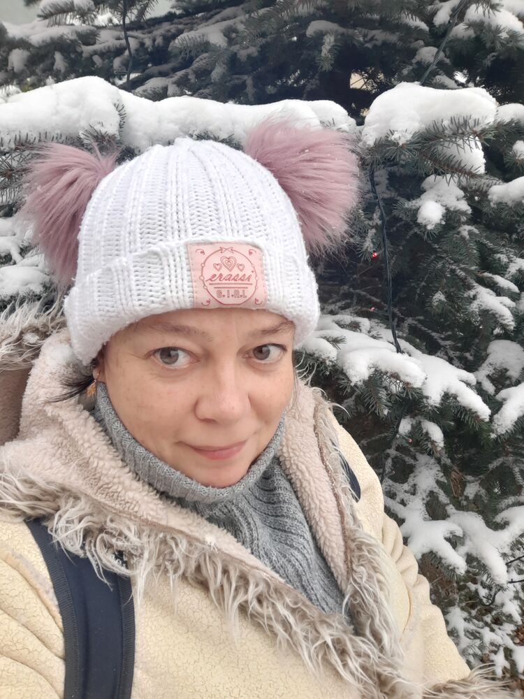  30750716  Sofiya, 54 ,    