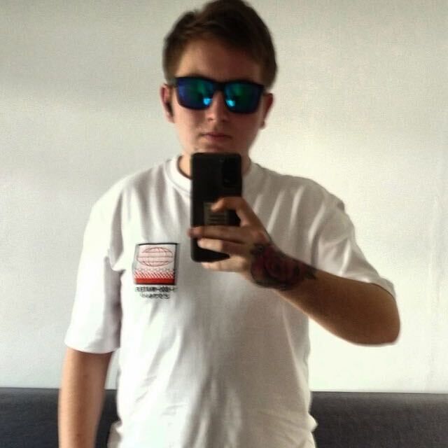  Warszawa,   , 20 ,   ,   