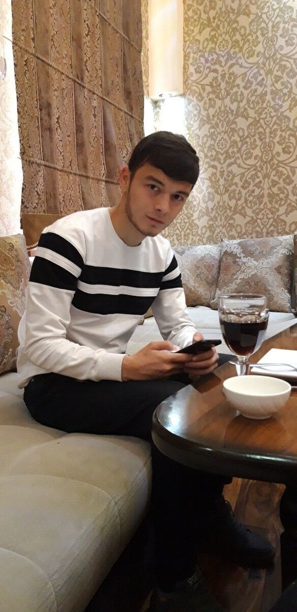  18634616  Botir, 28 ,    