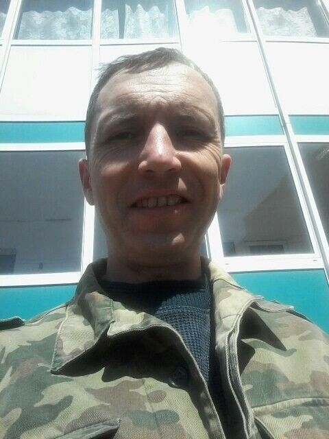  ,   Alex, 53 ,   