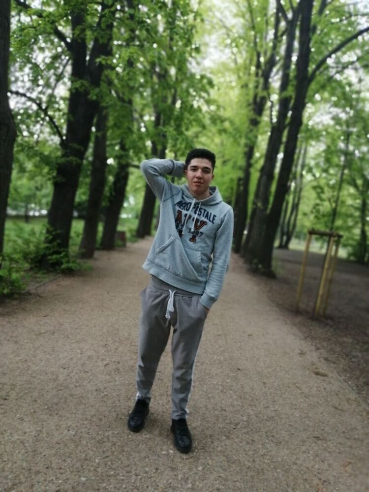 Nadarzyn,   Shakh, 26 ,   ,   , c , 
