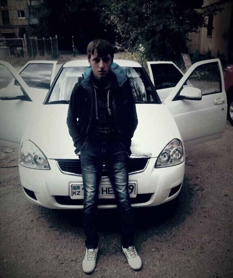  47086936  Vladimir, 29 ,    