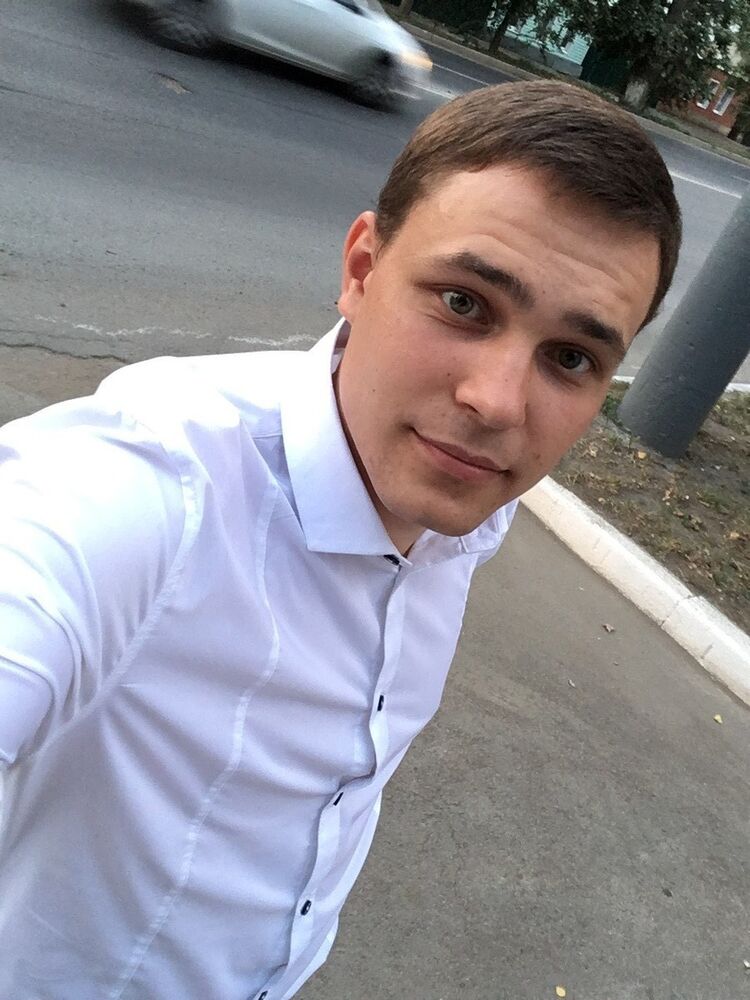  ,   Anton, 33 ,   ,   , c 
