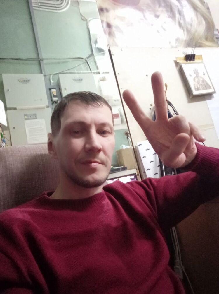  41029526  , 48 ,    
