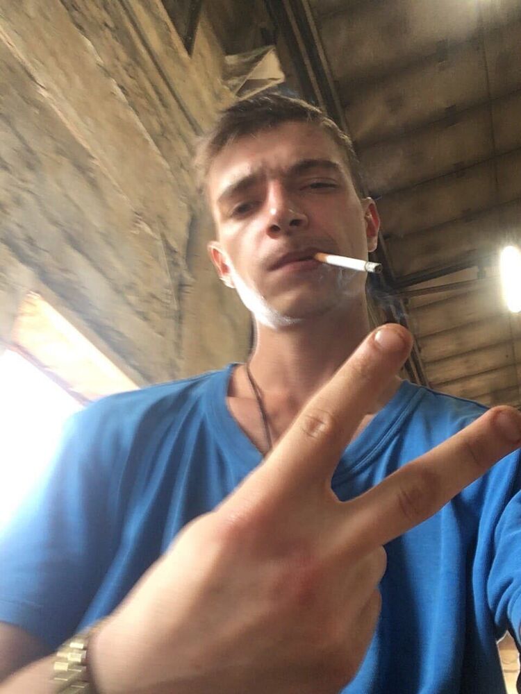  52688126  Alex, 24 ,    
