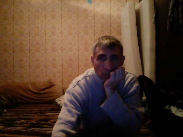  7630766  Andrey, 57 ,     