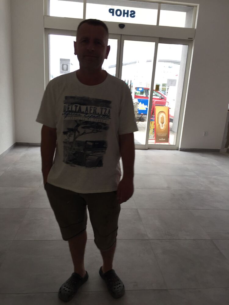  24776996  , 53 ,    