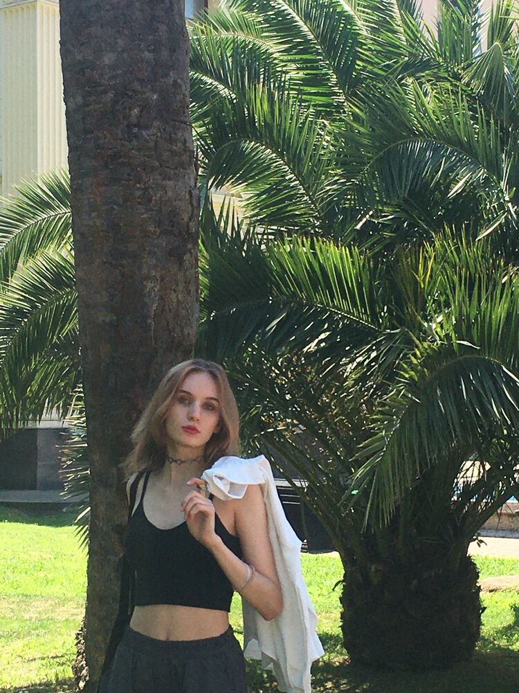  37297496  , 25 ,    -