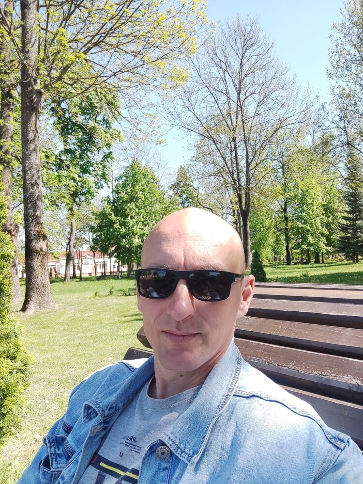  49552296  Igor, 45 ,    