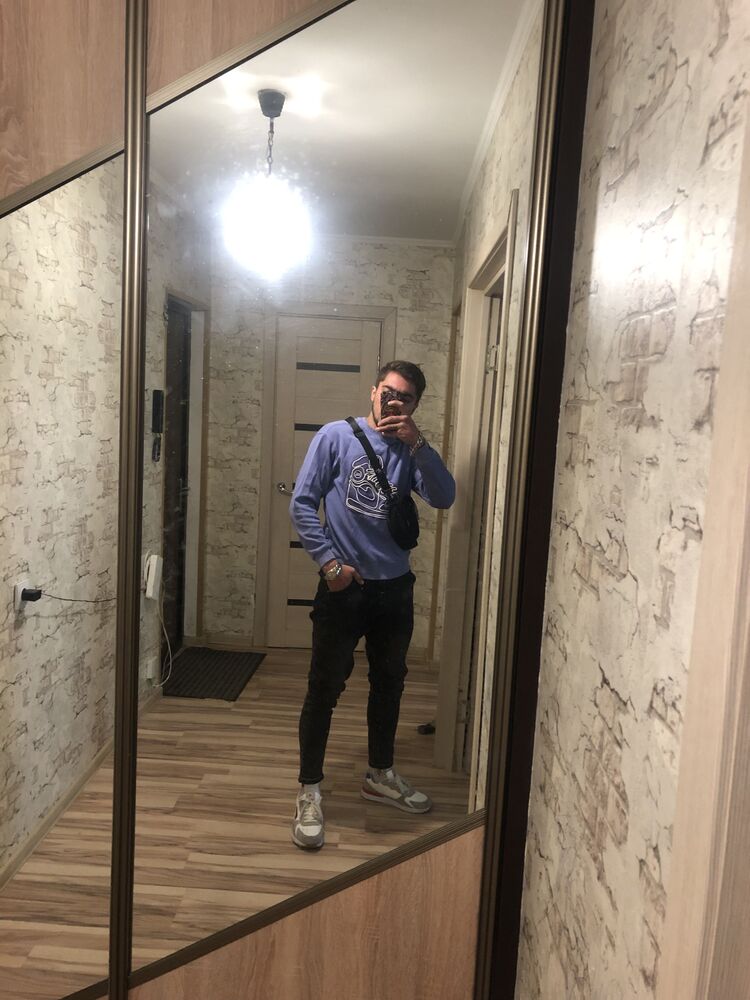  39556986  , 23 ,    