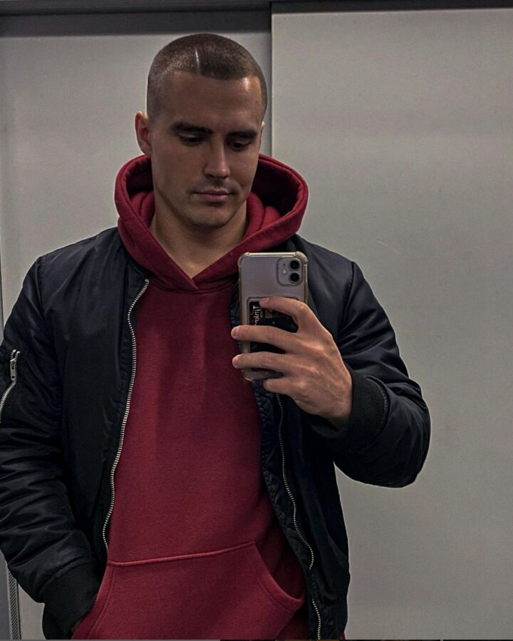  42858966  , 29 ,    