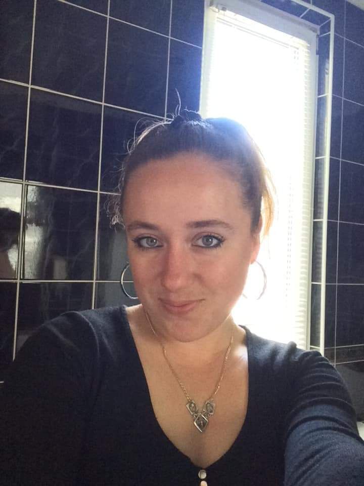  45741436  Viktorij, 32 ,    