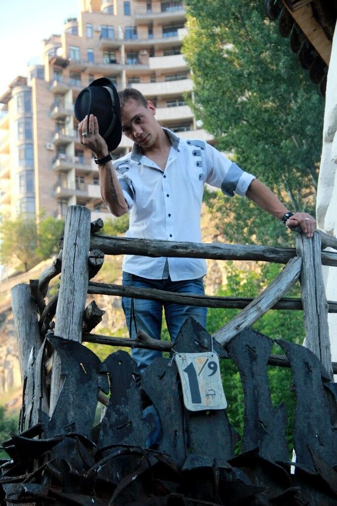  ,   GVE, 35 ,  