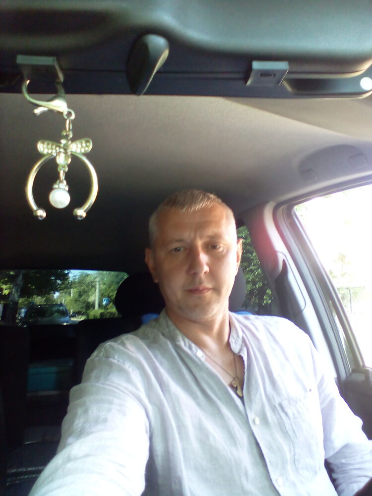  27058586  , 44 ,    