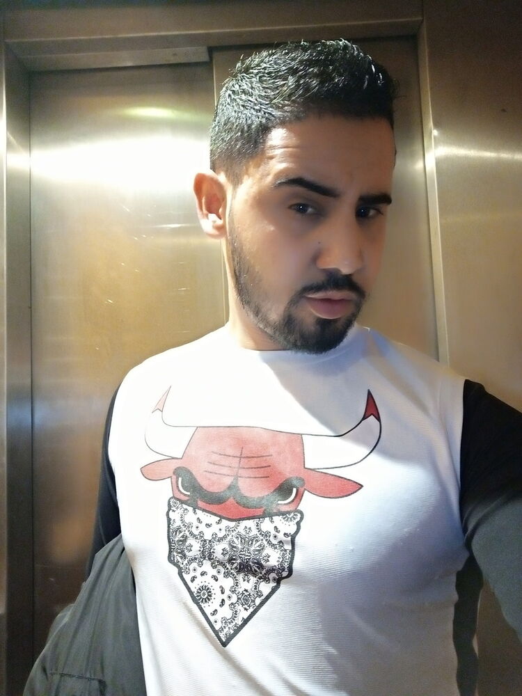  ,   Youssef, 31 ,   ,   , c 
