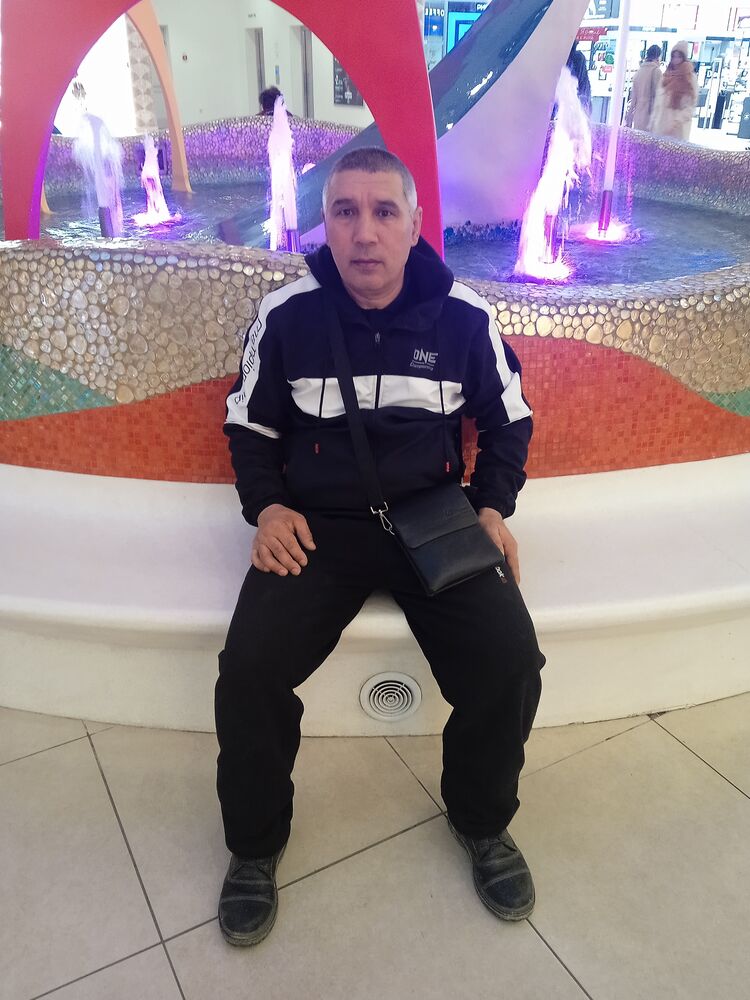  46481756  Voxidjon, 52 ,    