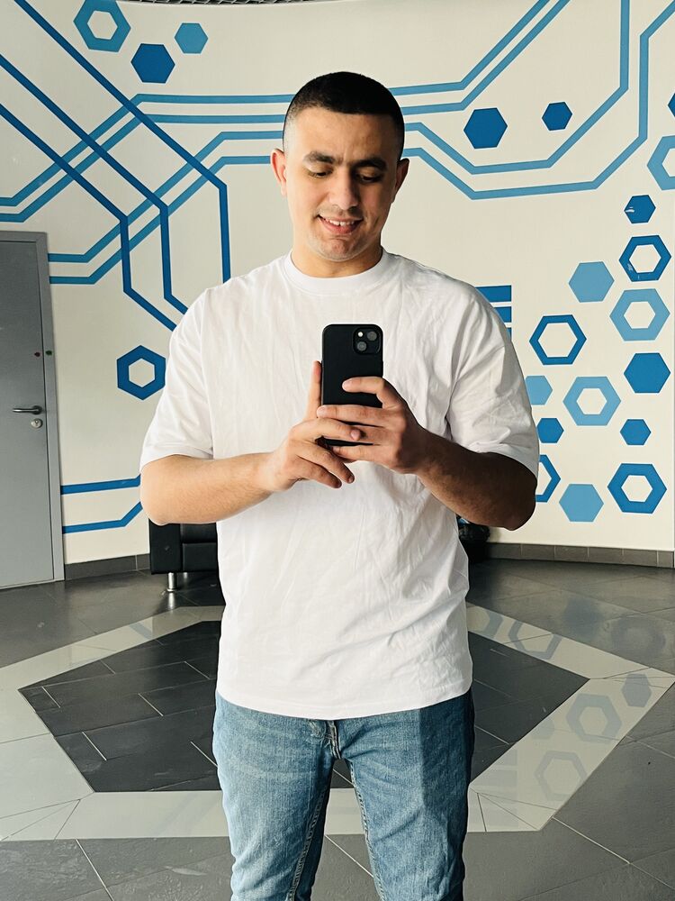   ,   Khaled, 25 ,   ,   