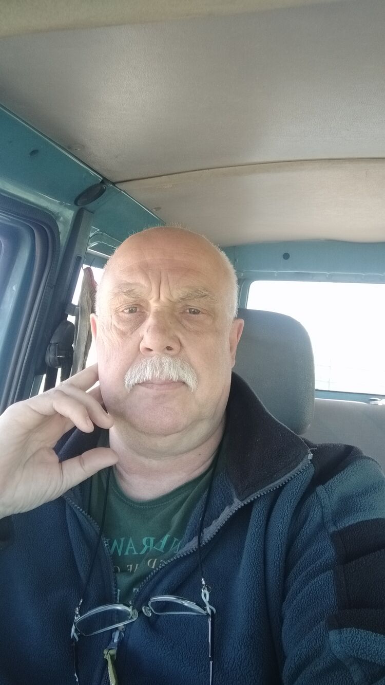  51264756  , 63 ,    