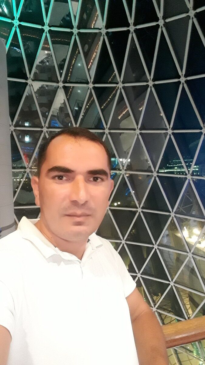 ,   Huseyn, 39 ,   ,   , c 