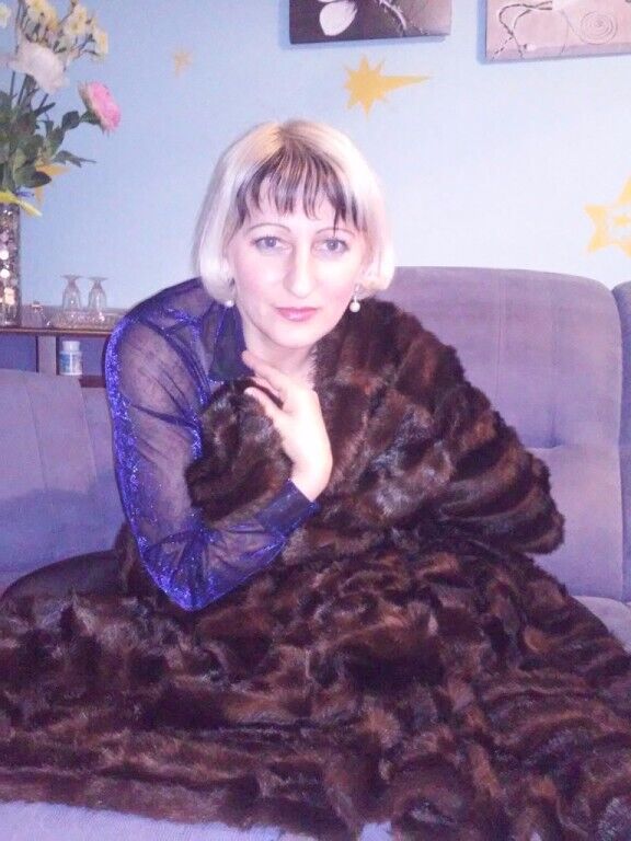  38197036  Lyubov, 54 ,    