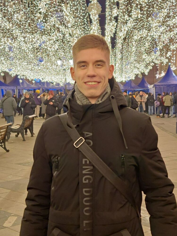 ���� 43097216 ����� �����, 21 ���, ���� ���������� � ������