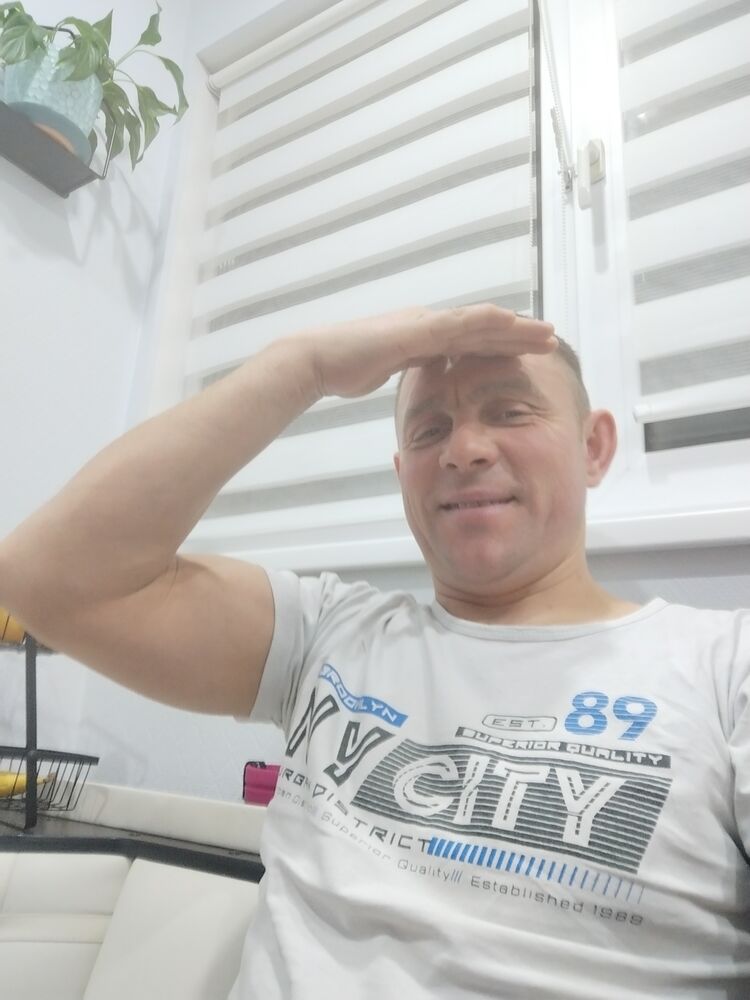  49739846  , 44 ,    -