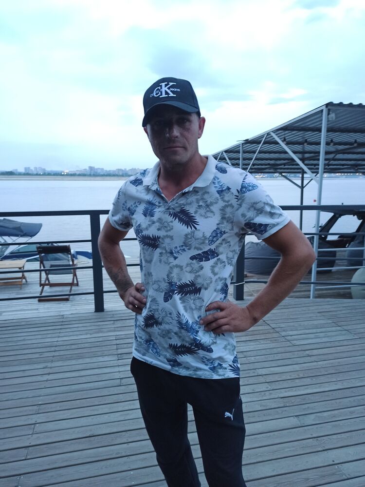  ,   Vasily, 33 ,   ,   , c 