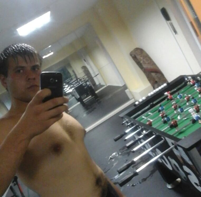  ,   Andrei, 31 ,   ,   , c 