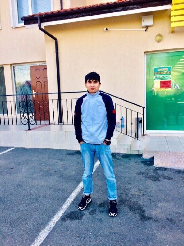  21823556  Asad, 26 ,    