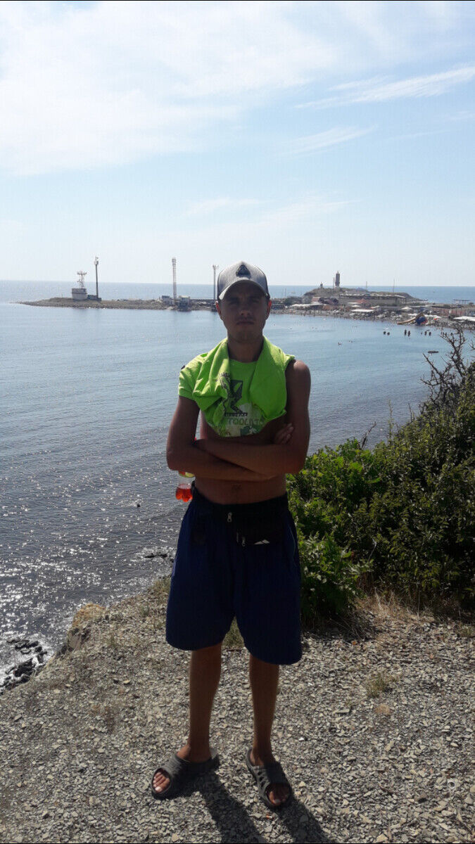  20531846  Serega, 33 ,    -