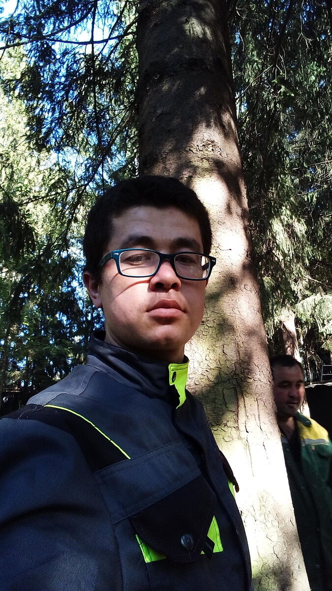  18155536  Abdu Xamid, 27 ,    -