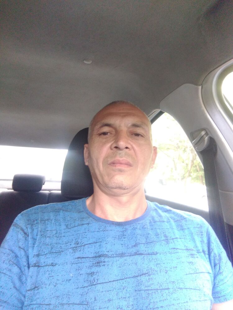  25863906  , 52 ,    
