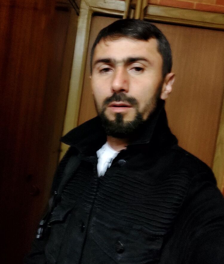  33640166  Salim, 36 ,    