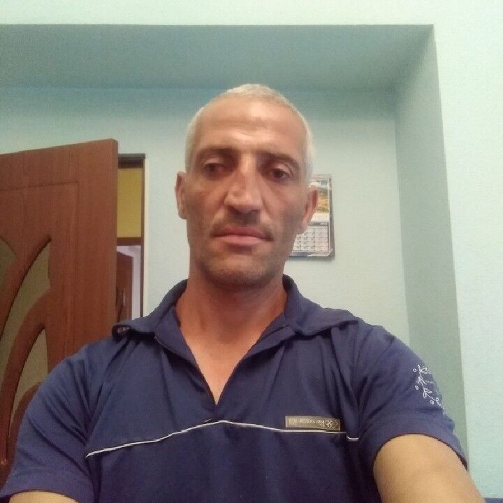  ,   Samvel, 48 ,   ,   , c 