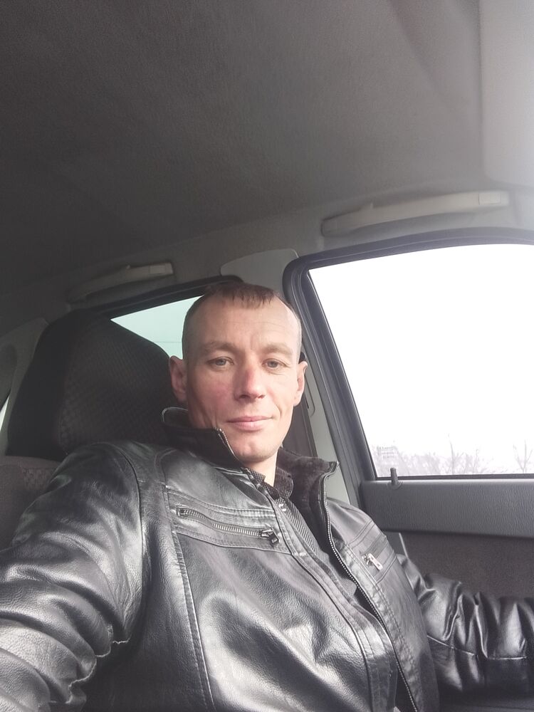  33728546  , 38 ,    