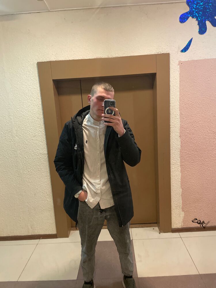  41728266  , 21 ,    