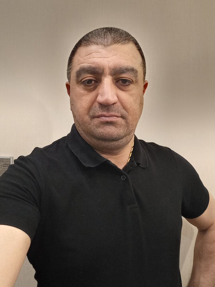  53232406  , 42 ,    
