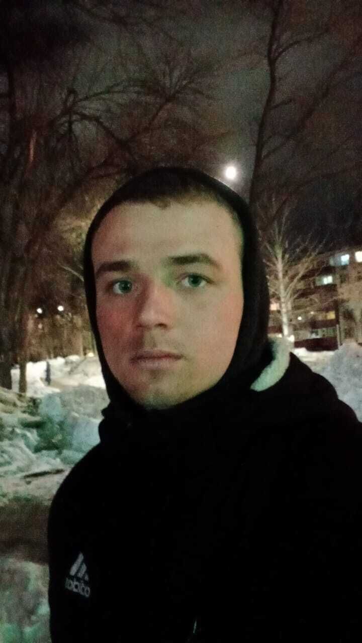  42125276  , 22 ,    