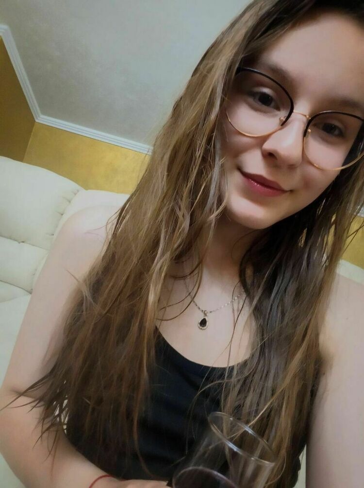  ,   Alyona, 25 ,   ,   , c , 