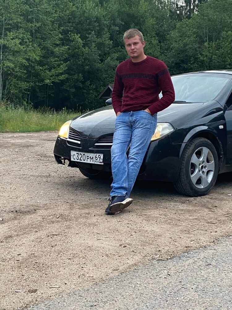  28927866  , 23 ,    