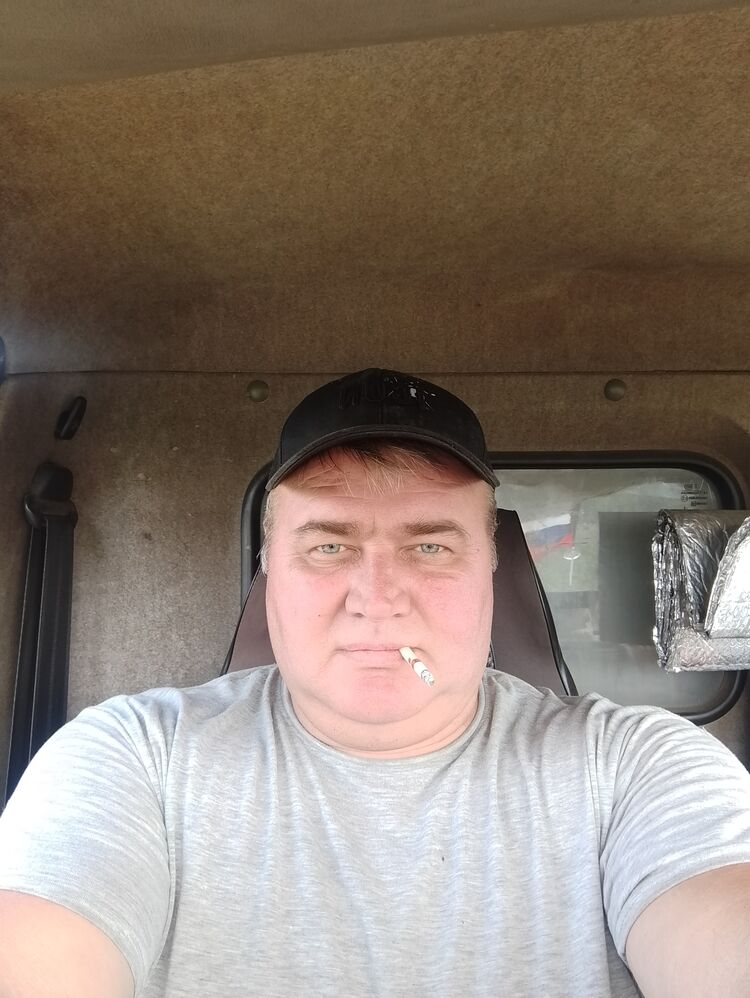  47058896  , 44 ,    