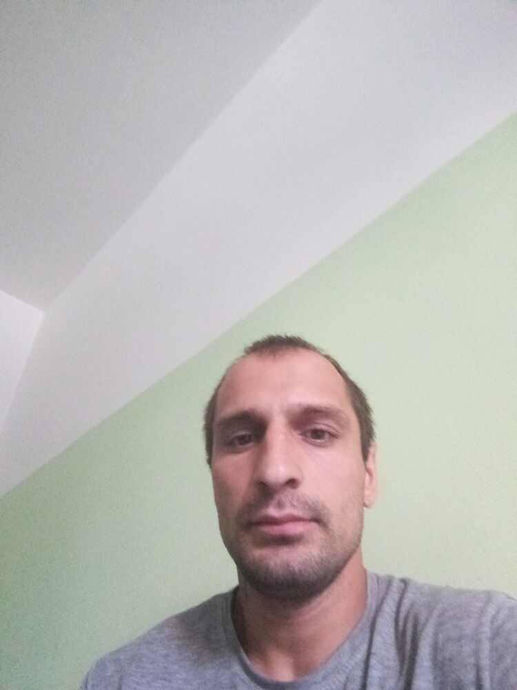  35480796  , 32 ,    