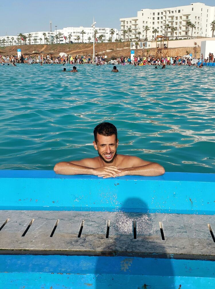  ,   Zakaria, 29 ,   ,   , c 