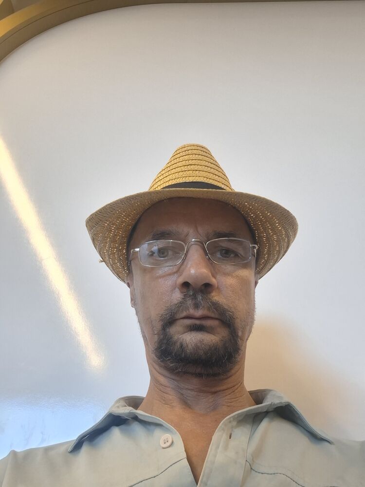  54372056  Semyn, 50 ,    