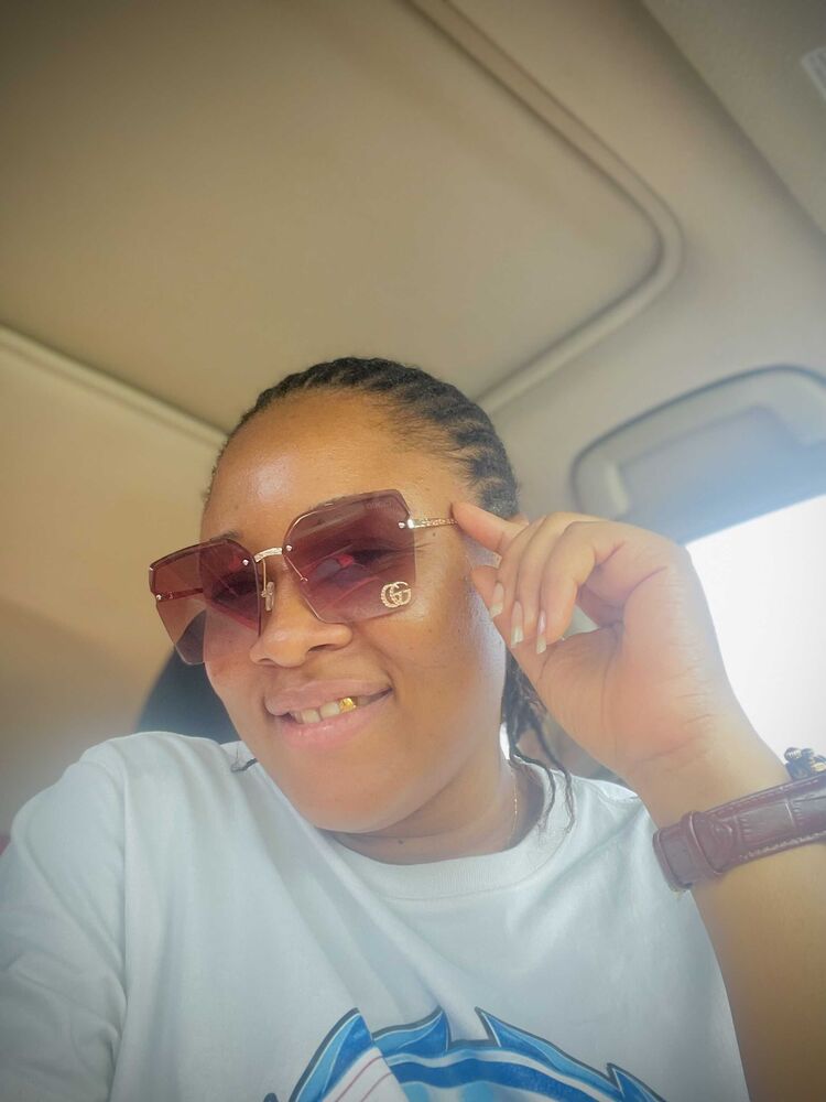  27901386  Sandy, 30 ,    Lagos