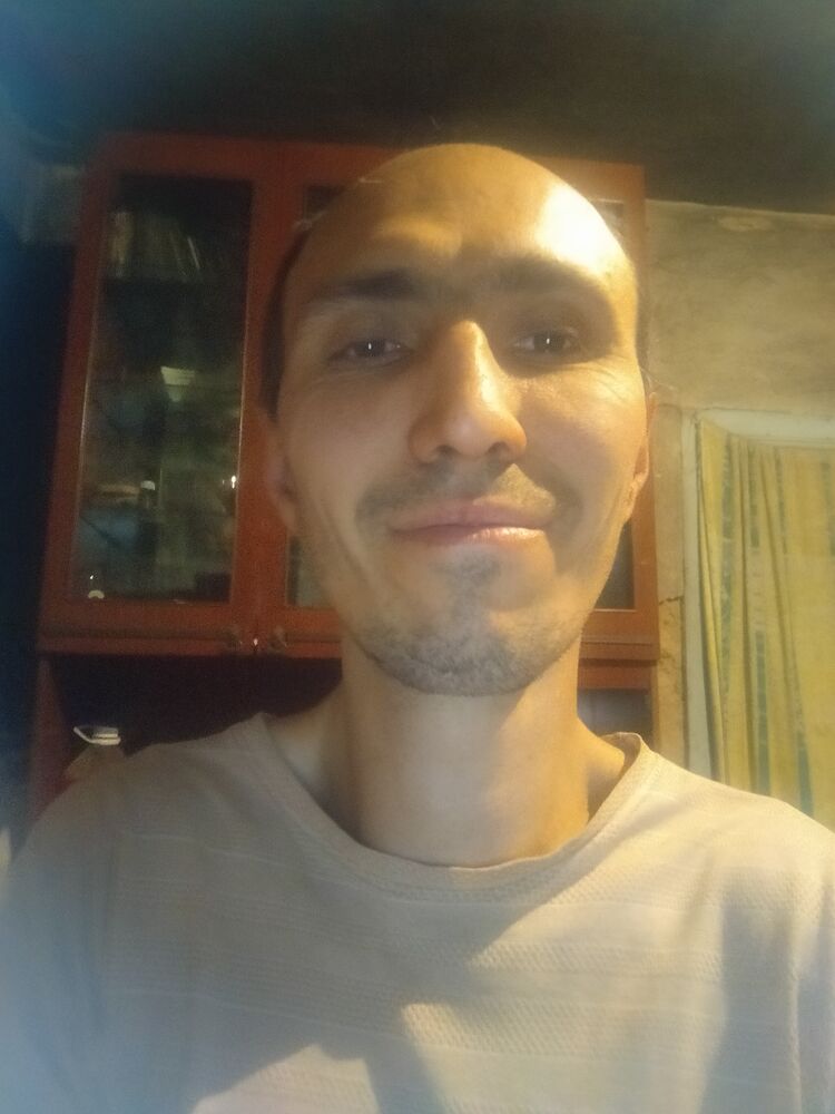  48235806  , 42 ,    