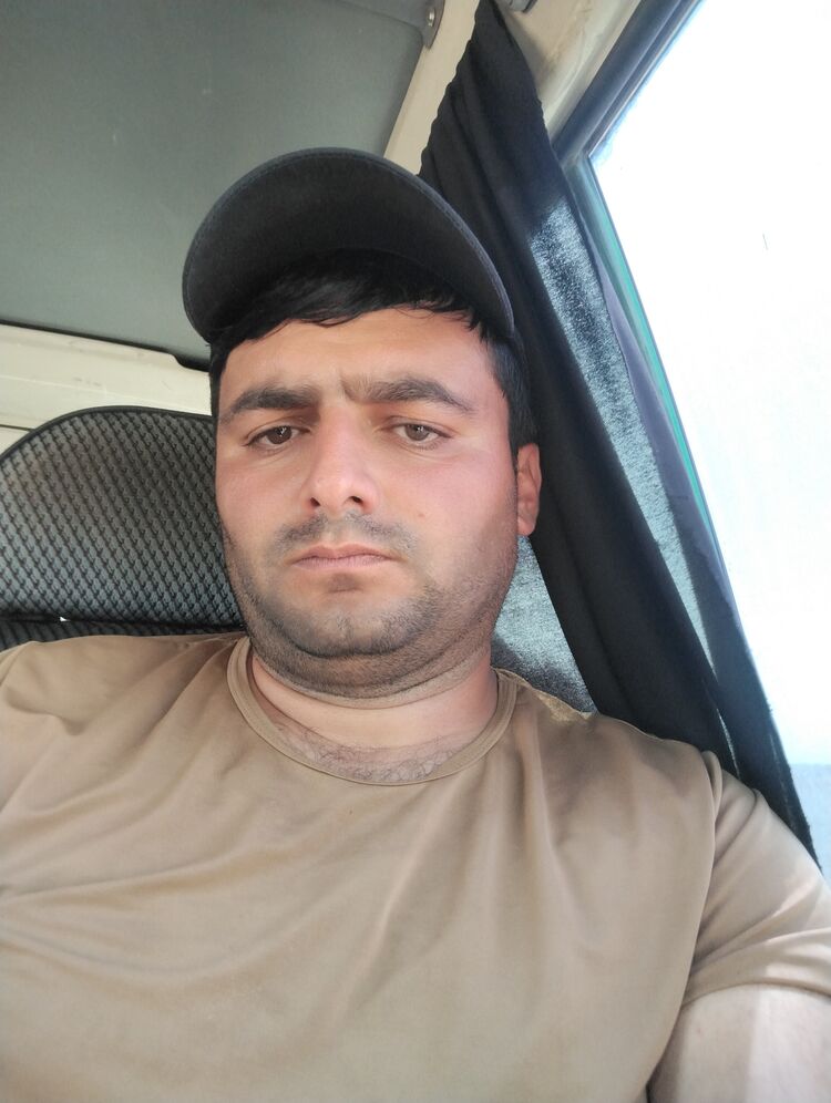  52552686  Tegs, 27 ,    