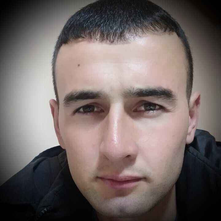 30593676  Komronmirzo, 30 ,    